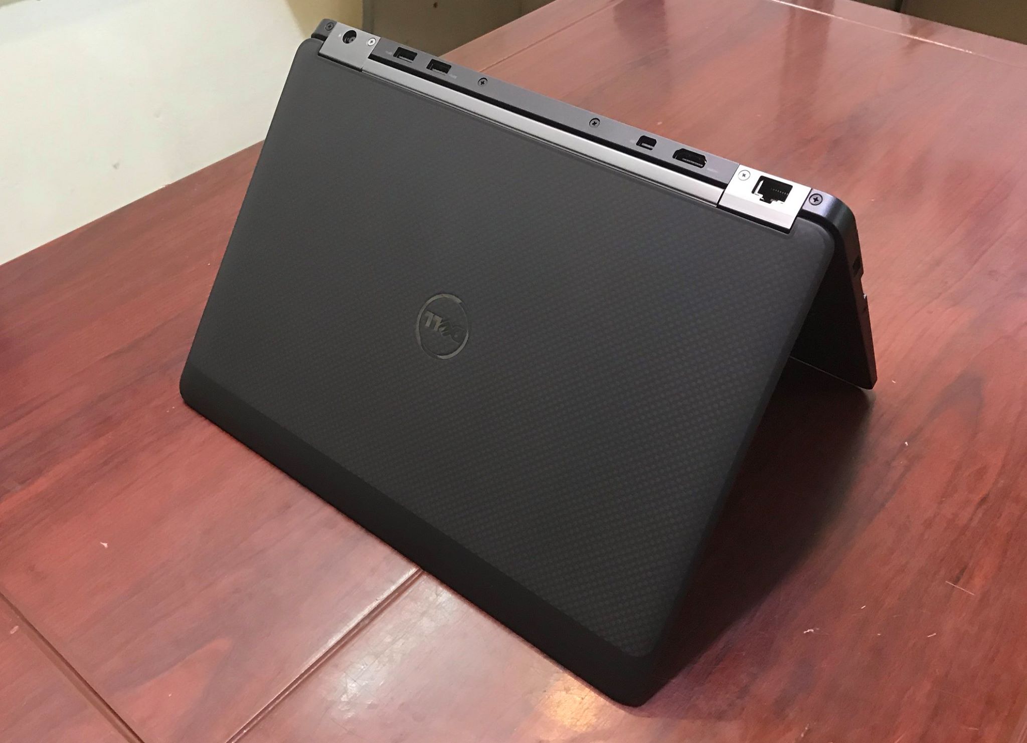 Laptop Dell Latitude E7270-8.jpg